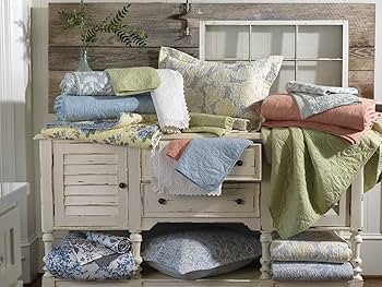 Amazon.com: Laura Ashley Home - Queen Quilt Set, Cotton